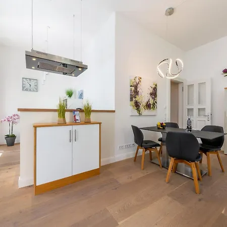 Strandmuschel First Apartament *